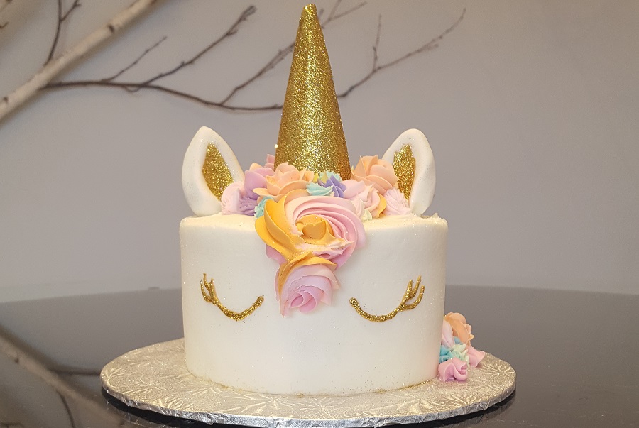 Love cake by DLM