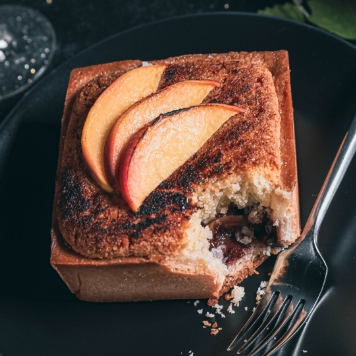 Peach bakewell tart